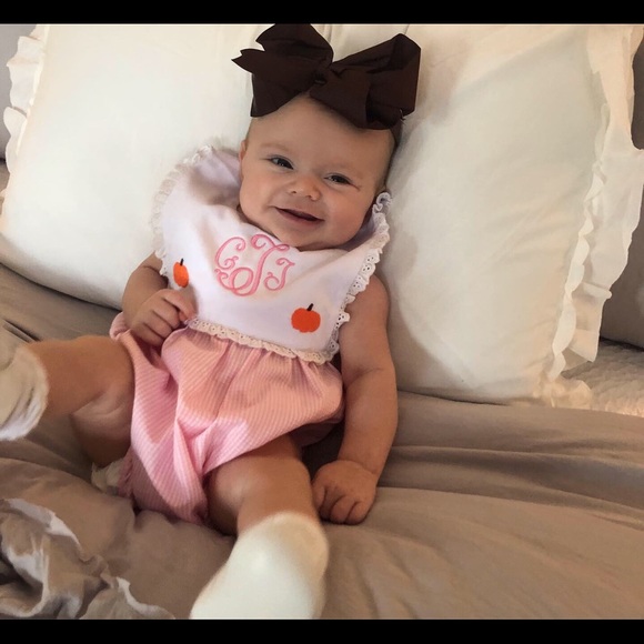 Meet your Posher, Chloe - Picture 2 of 3